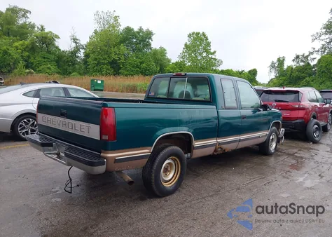 1996 Chevrolet Gmt-400 C1500 from USA, damaged, VIN 2GCEC19M5T1159209